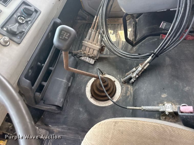 image for item DS3844 2001 Freightliner FL80 Under bridge inspection truck