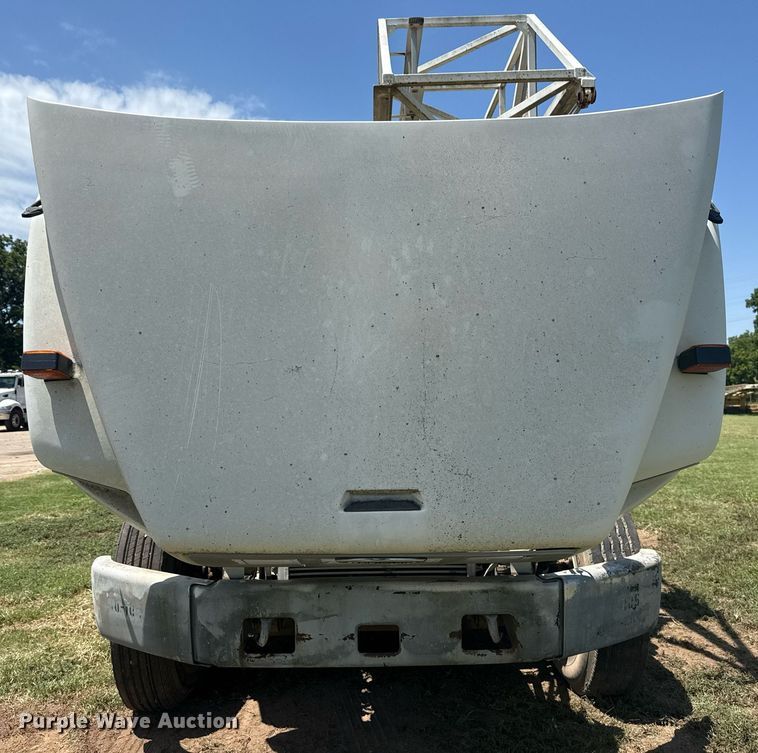 image for item DS3844 2001 Freightliner FL80 Under bridge inspection truck