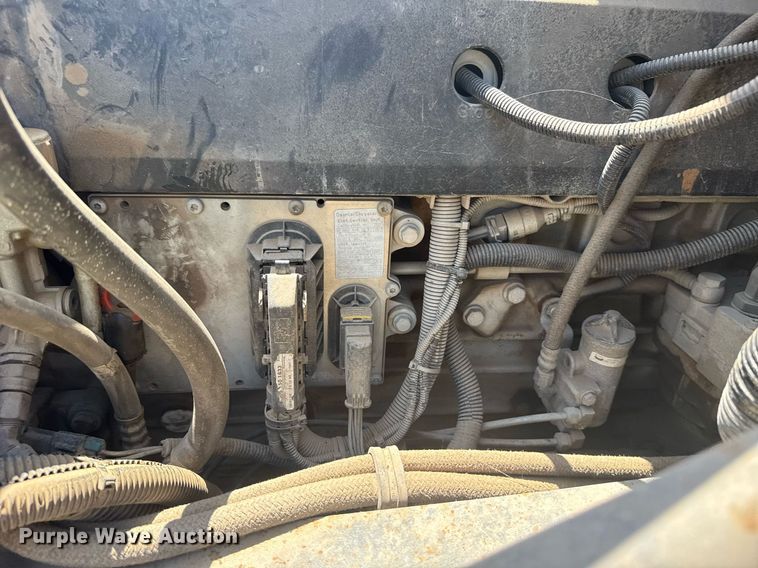 image for item DS3844 2001 Freightliner FL80 Under bridge inspection truck