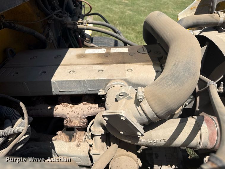 image for item DS3844 2001 Freightliner FL80 Under bridge inspection truck