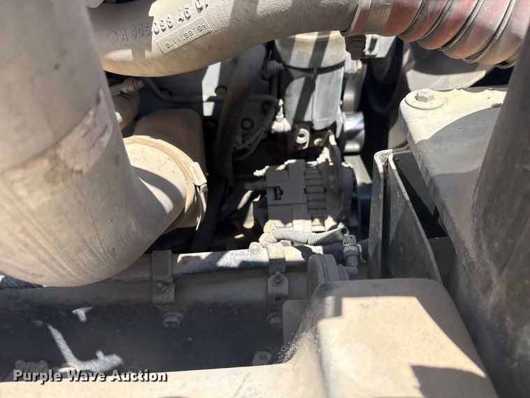 image for item DS3844 2001 Freightliner FL80 Under bridge inspection truck