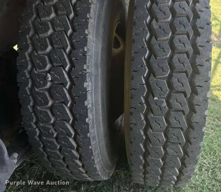 image for item DS3844 2001 Freightliner FL80 Under bridge inspection truck