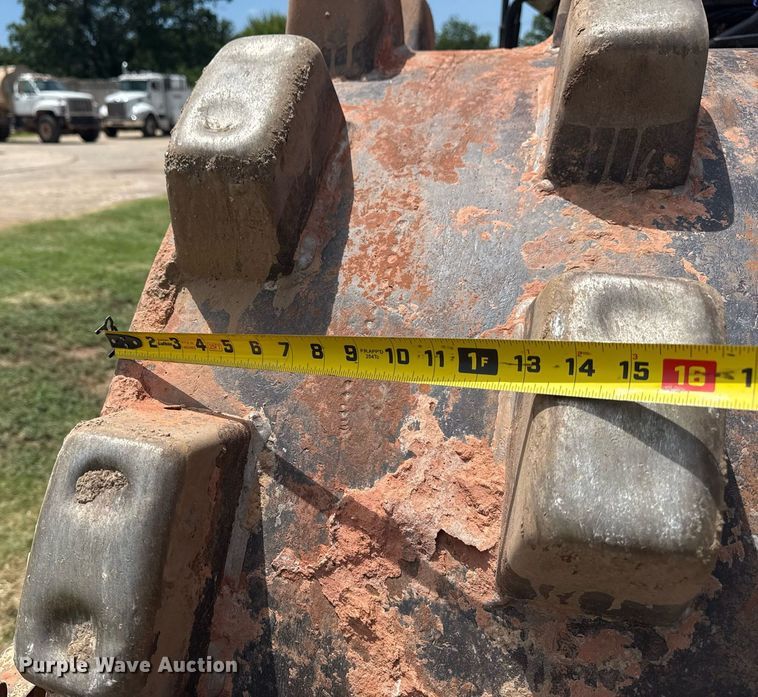 image for item DS3845 1998 Ingersoll Rand SD-115F Pro Pac single drum vibratory roller