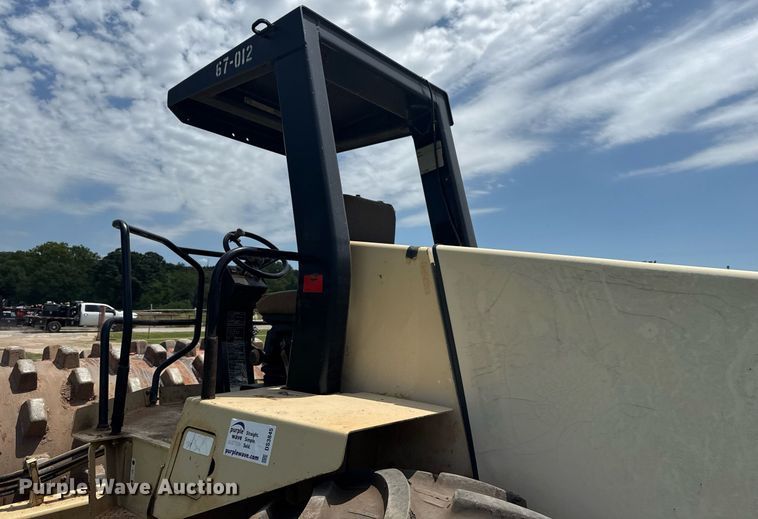 image for item DS3845 1998 Ingersoll Rand SD-115F Pro Pac single drum vibratory roller