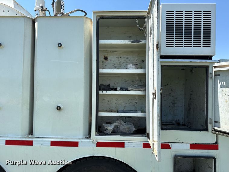 image for item DS3846 2013 Mack CHU613 fuel / lube truck