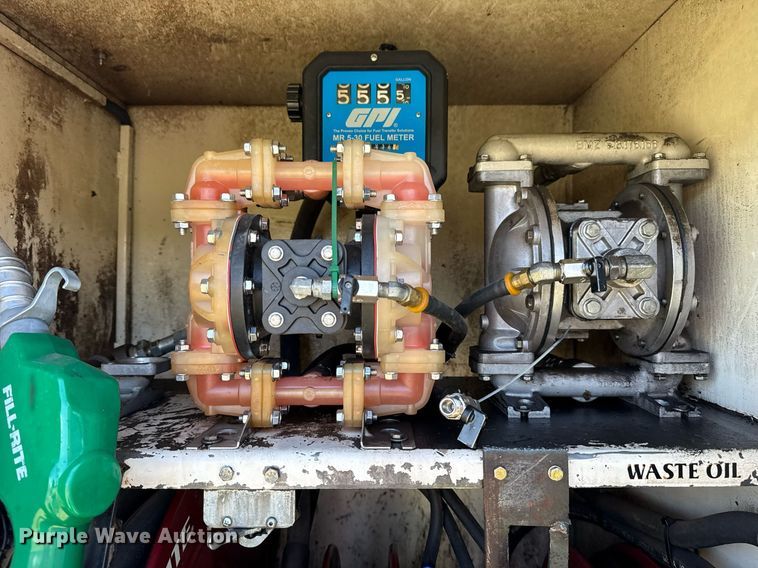 image for item DS3846 2013 Mack CHU613 fuel / lube truck