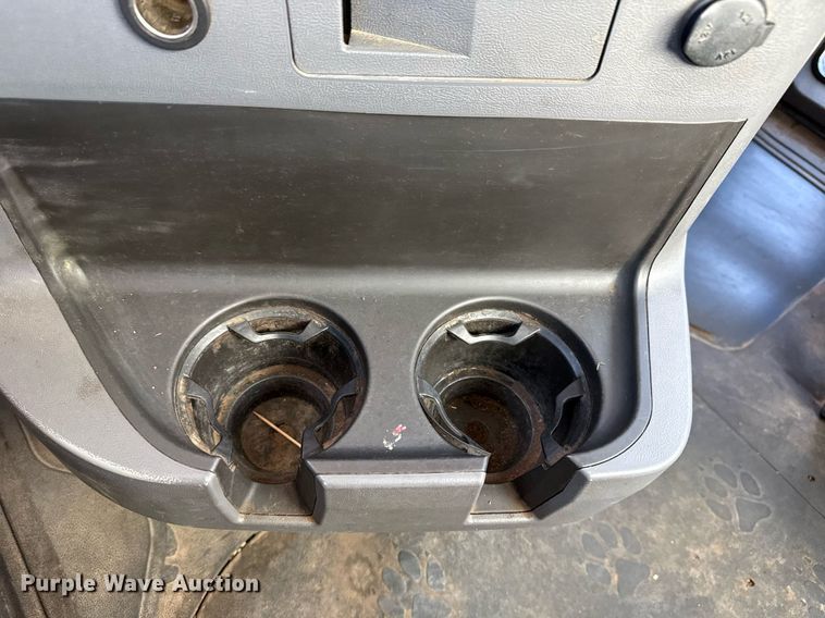 image for item DS3846 2013 Mack CHU613 fuel / lube truck