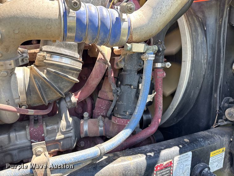 image for item DS3846 2013 Mack CHU613 fuel / lube truck