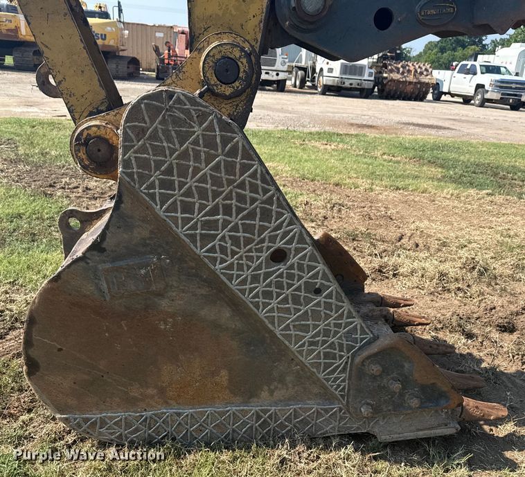 image for item DS3847 2008 Caterpillar 324D L excavator