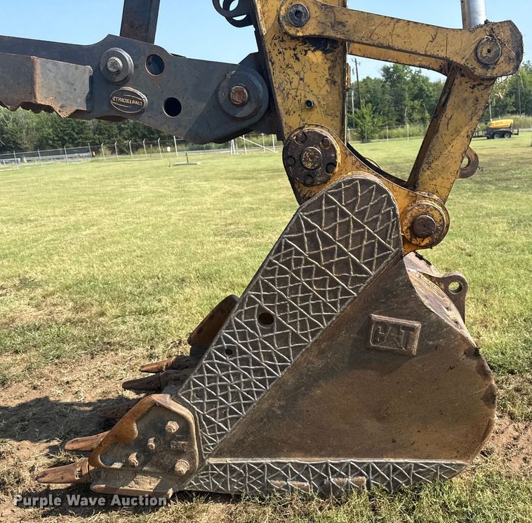 image for item DS3847 2008 Caterpillar 324D L excavator