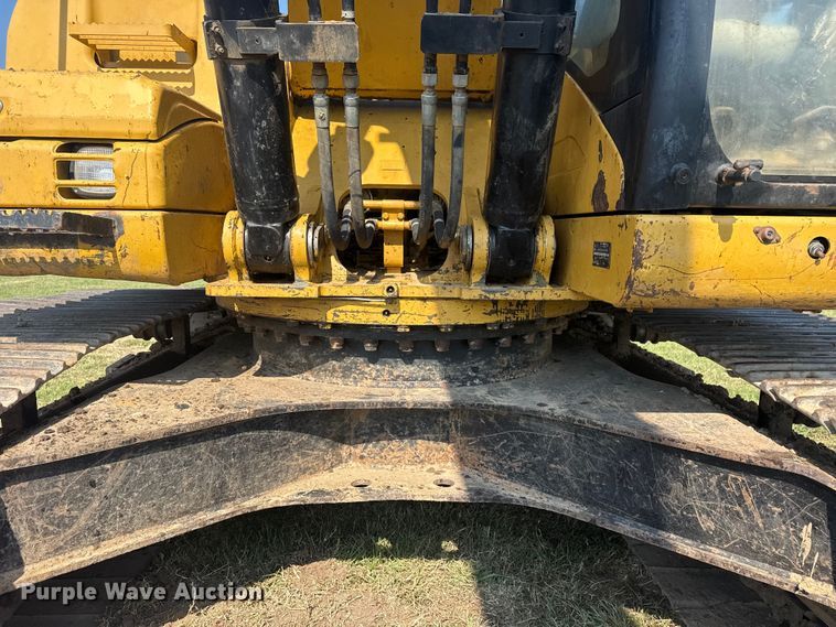 image for item DS3847 2008 Caterpillar 324D L excavator