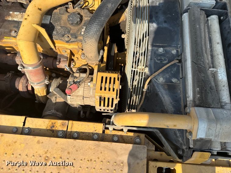 image for item DS3847 2008 Caterpillar 324D L excavator