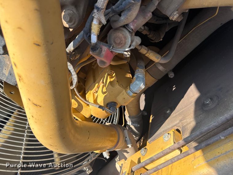 image for item DS3847 2008 Caterpillar 324D L excavator