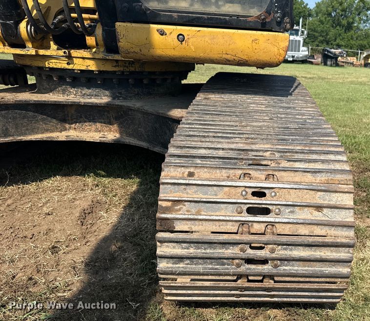 image for item DS3847 2008 Caterpillar 324D L excavator