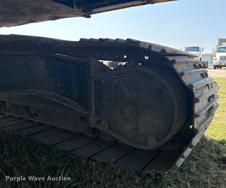 image for item DS3847 2008 Caterpillar 324D L excavator