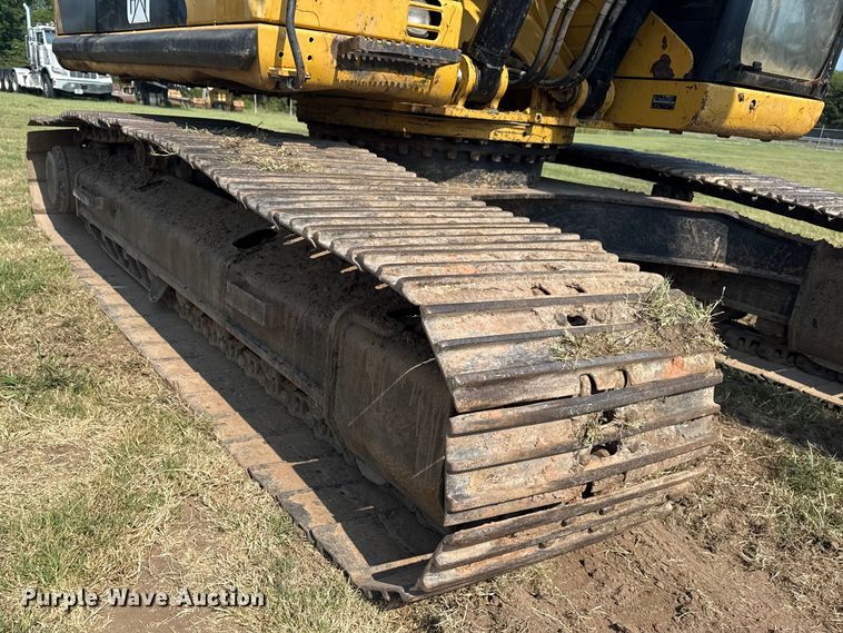 image for item DS3847 2008 Caterpillar 324D L excavator