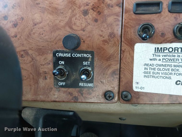 image for item DS3849 2006 Peterbilt 335 utility / service truck