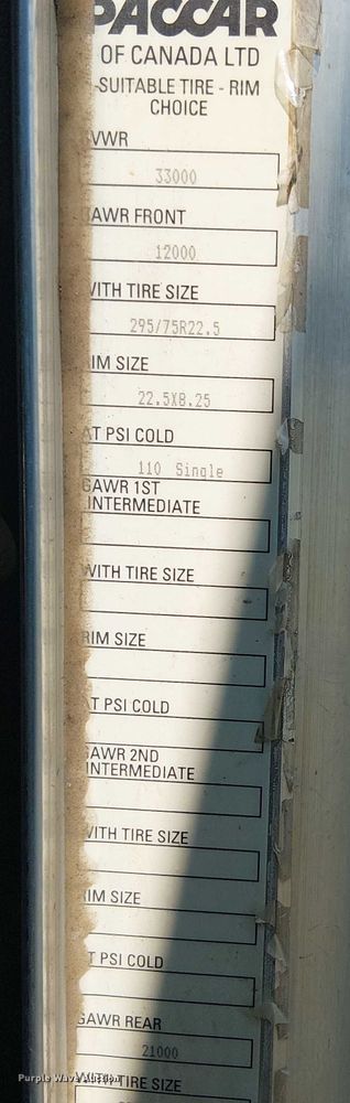 image for item DS3849 2006 Peterbilt 335 utility / service truck