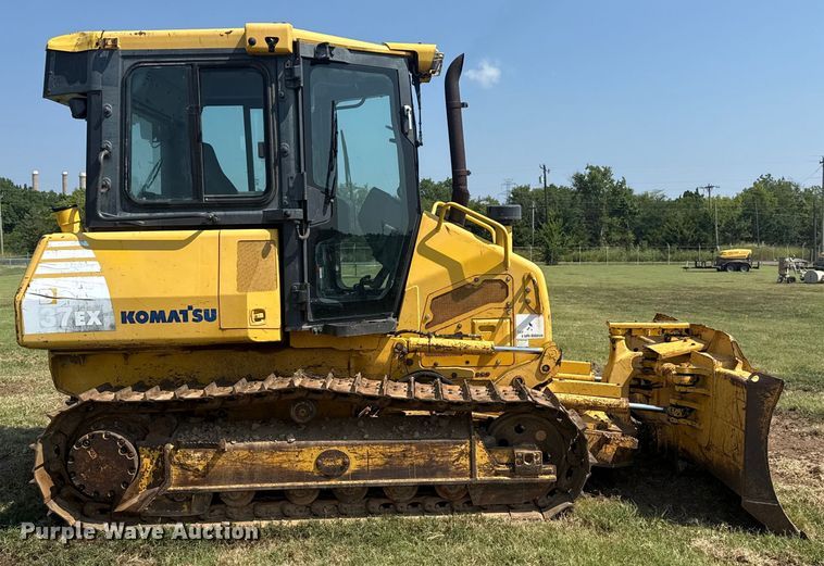 TOPADOR FRONTAL 2008 KOMATSU D37EX22