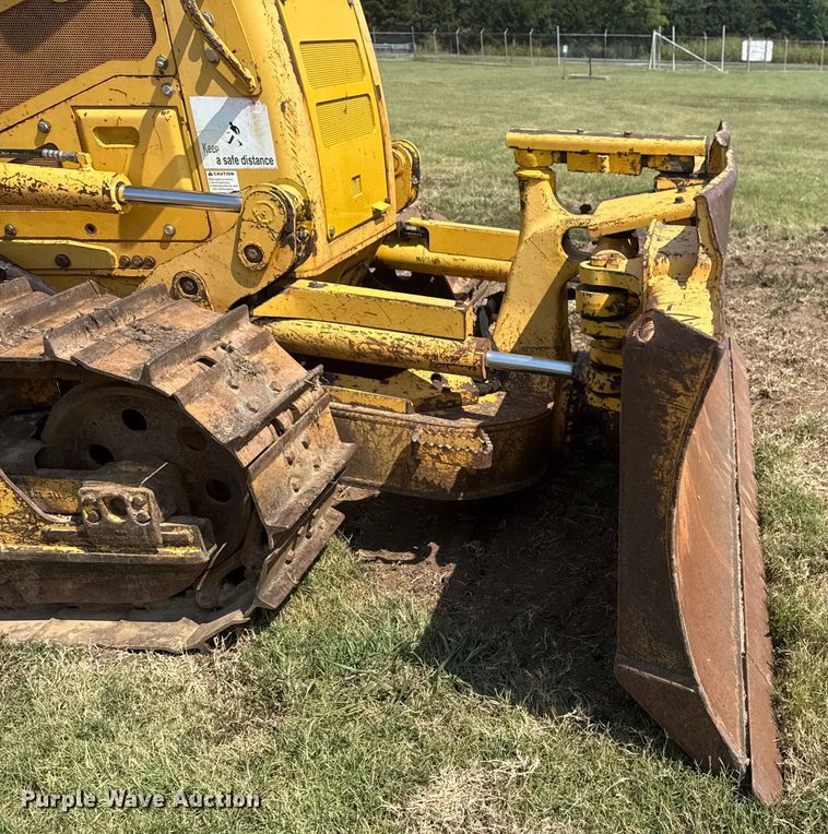 image for item DS3850 2008 Komatsu D37EX-22 dozer