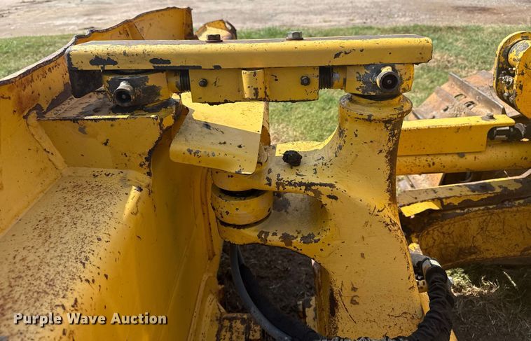 image for item DS3850 2008 Komatsu D37EX-22 dozer