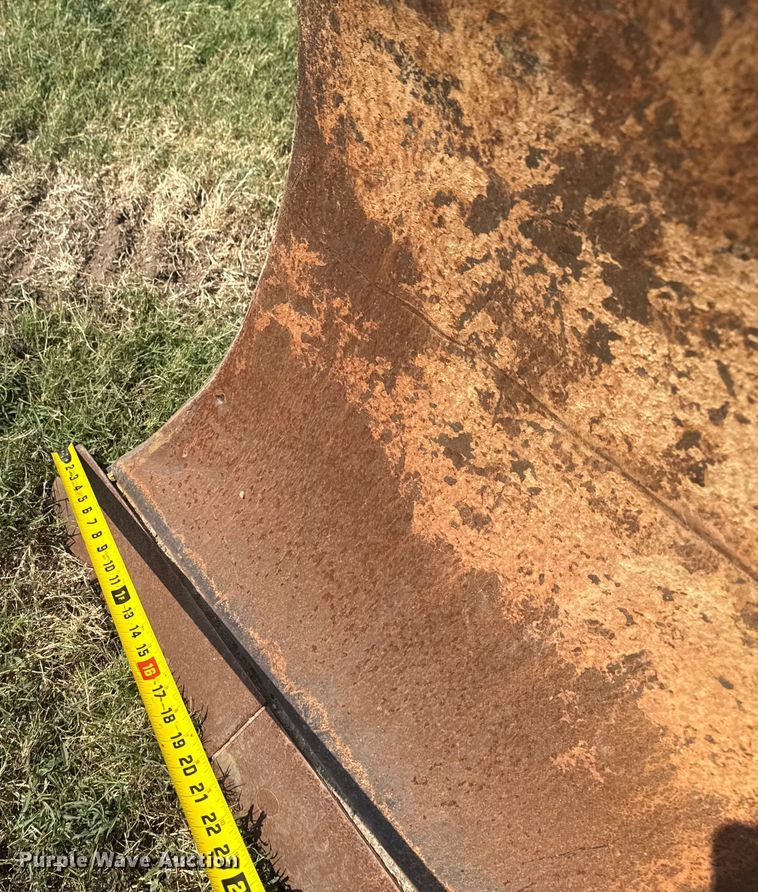 image for item DS3850 2008 Komatsu D37EX-22 dozer