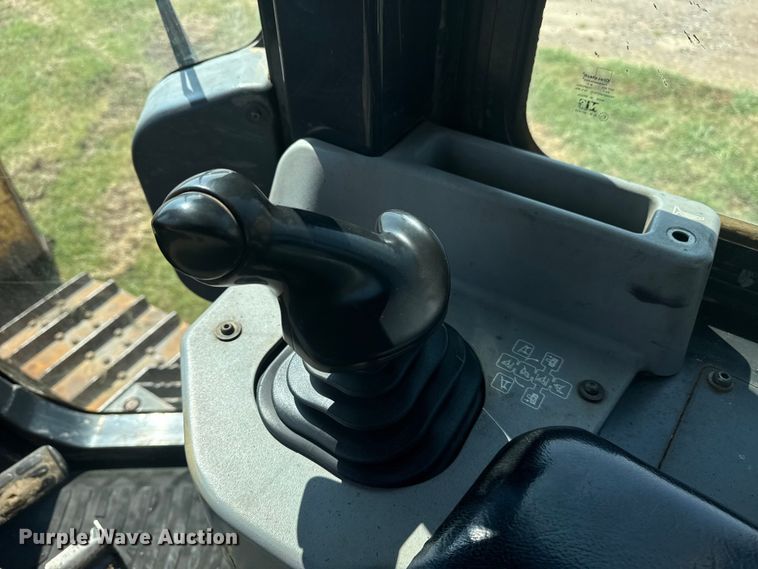 image for item DS3850 2008 Komatsu D37EX-22 dozer