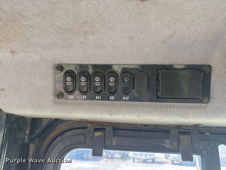 image for item DS3850 2008 Komatsu D37EX-22 dozer