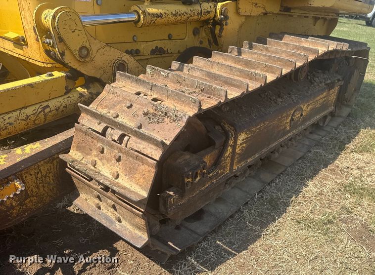 image for item DS3850 2008 Komatsu D37EX-22 dozer