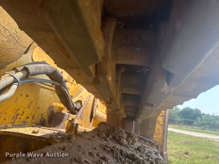 image for item DS3850 2008 Komatsu D37EX-22 dozer