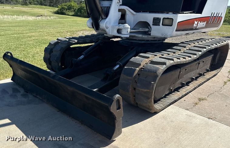 image for item DS3854 2004 Bobcat 341G mini excavator