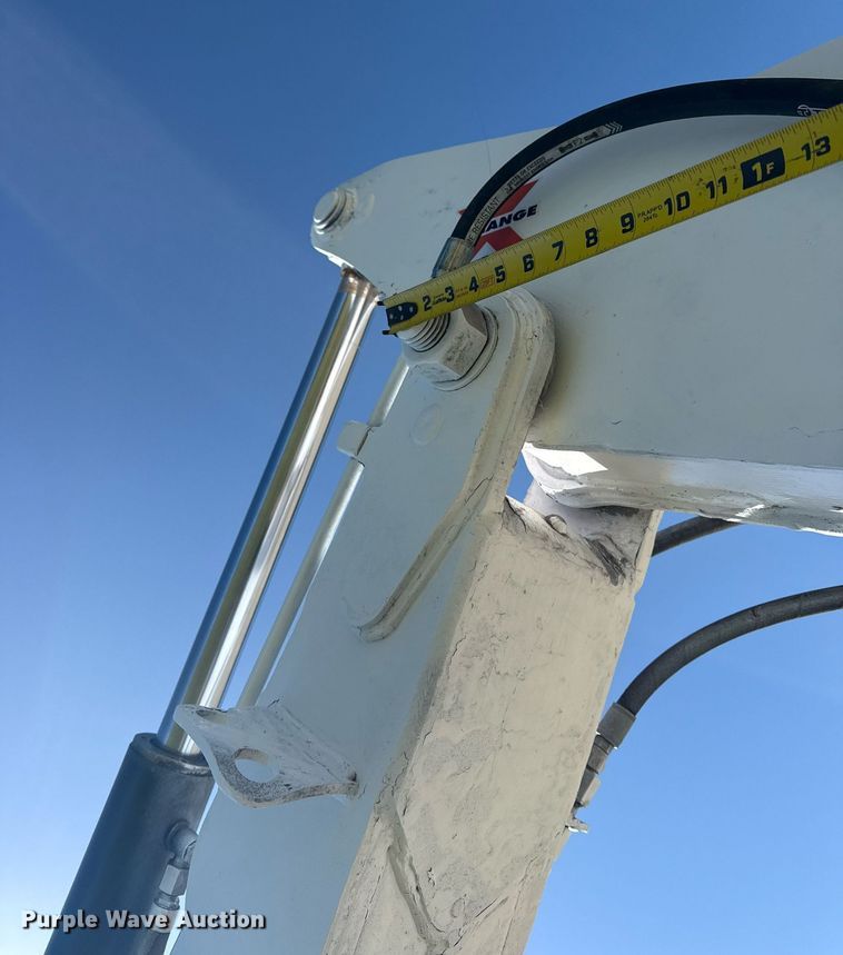 image for item DS3854 2004 Bobcat 341G mini excavator