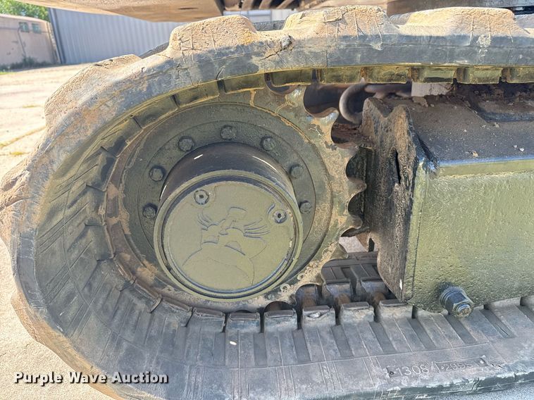 image for item DS3854 2004 Bobcat 341G mini excavator