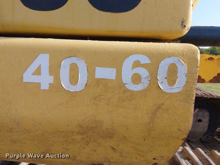 image for item DS3855 2005 Komatsu PC300LC excavator