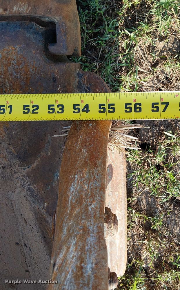 image for item DS3855 2005 Komatsu PC300LC excavator