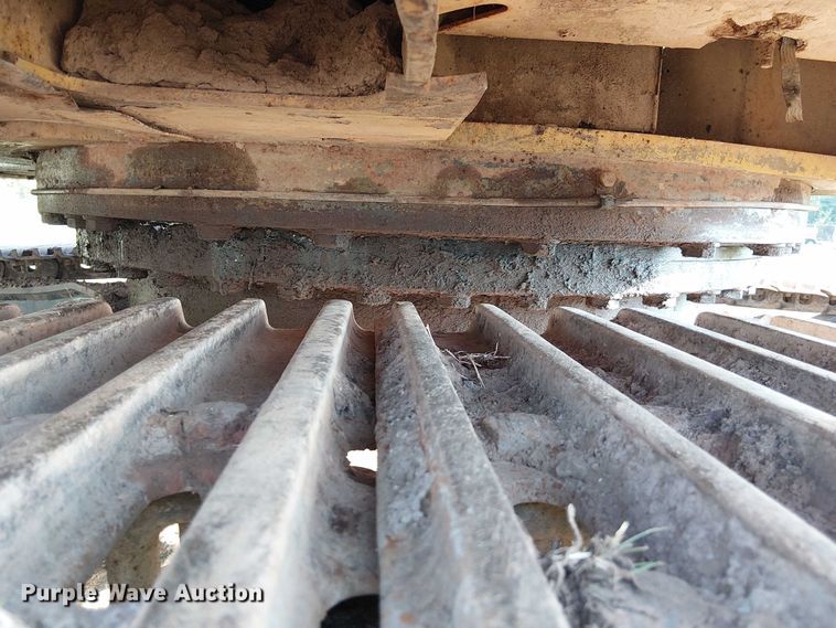 image for item DS3855 2005 Komatsu PC300LC excavator