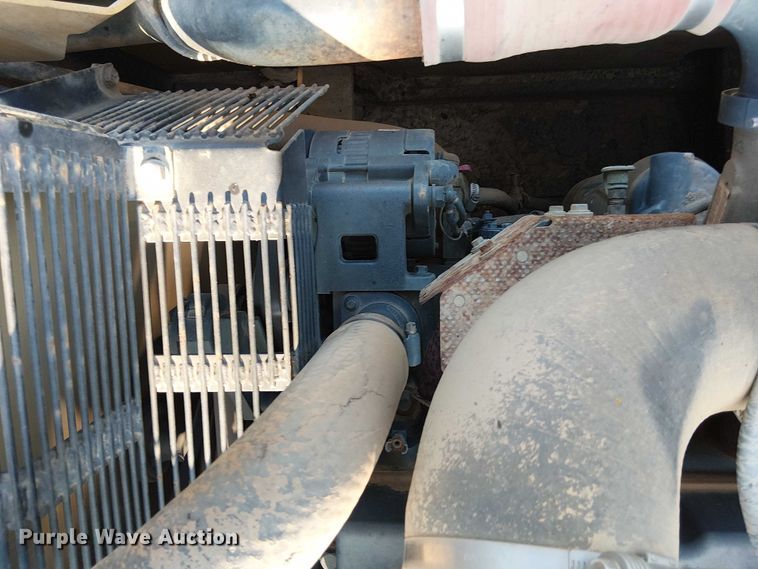 image for item DS3855 2005 Komatsu PC300LC excavator