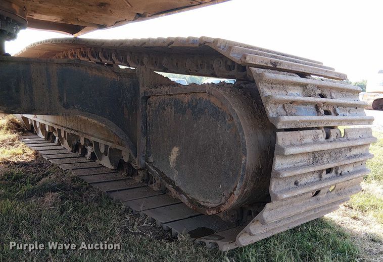 image for item DS3855 2005 Komatsu PC300LC excavator