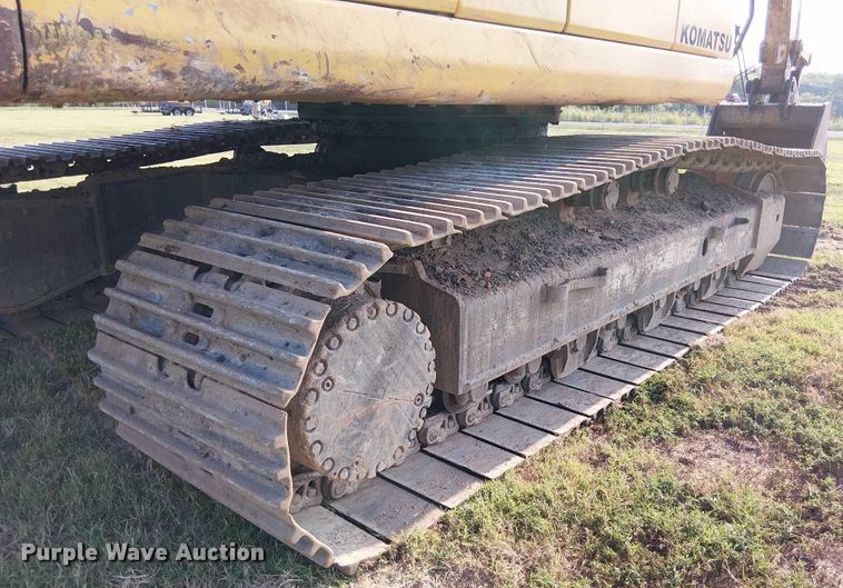 image for item DS3855 2005 Komatsu PC300LC excavator