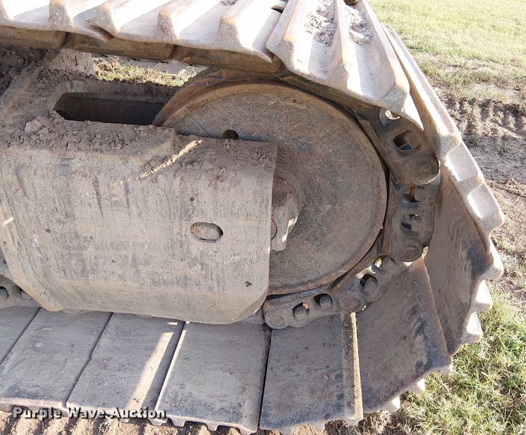 image for item DS3855 2005 Komatsu PC300LC excavator