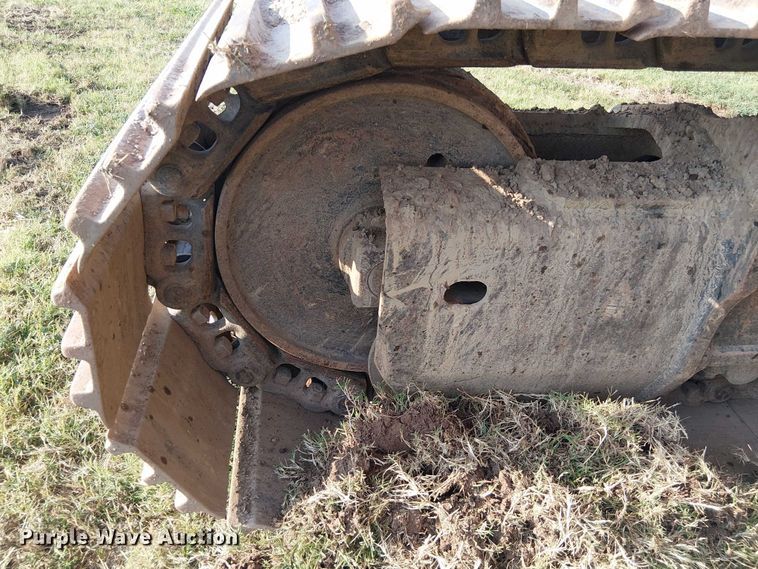 image for item DS3855 2005 Komatsu PC300LC excavator