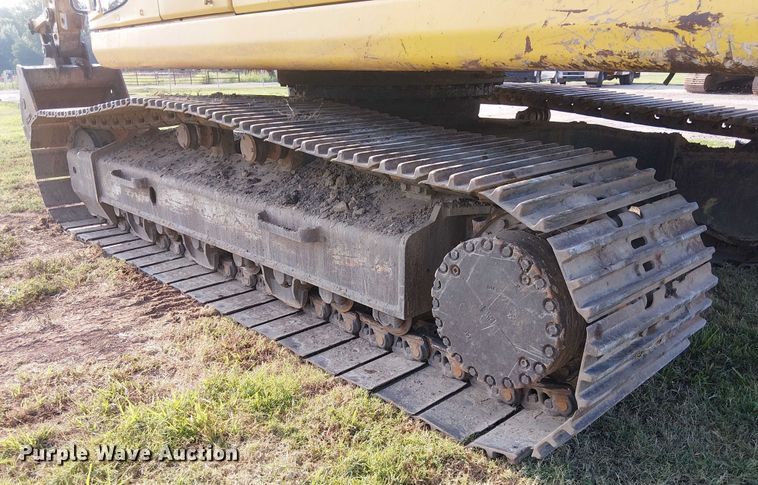 image for item DS3855 2005 Komatsu PC300LC excavator