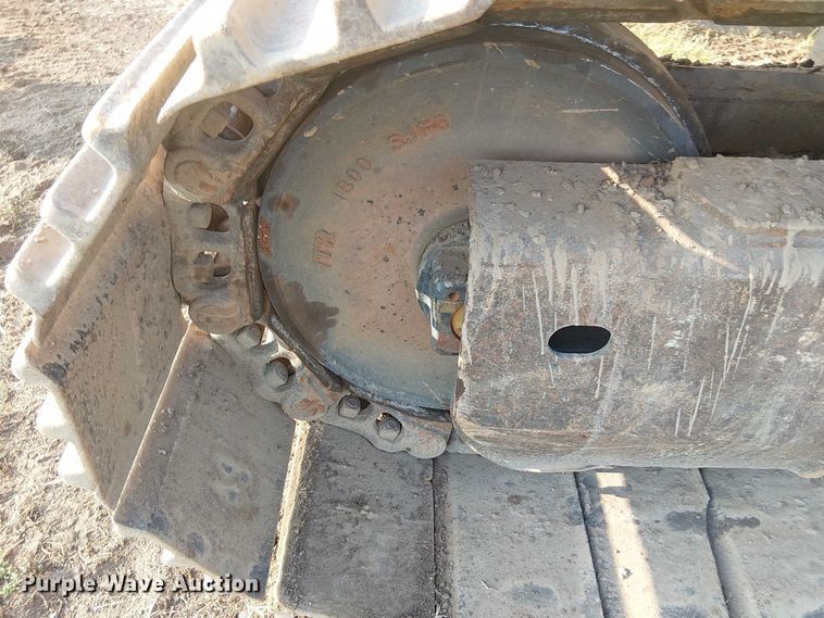image for item DS3855 2005 Komatsu PC300LC excavator