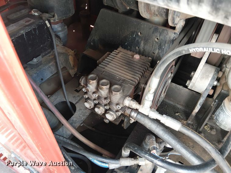 image for item DS3858 2000 Sterling Truck L7501 flatbed truck