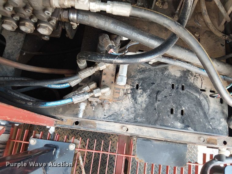 image for item DS3858 2000 Sterling Truck L7501 flatbed truck