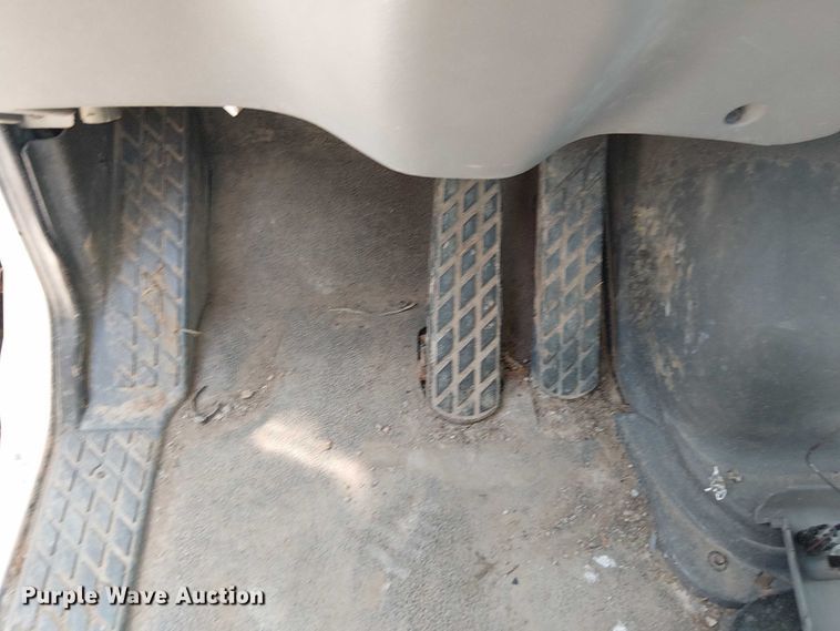 image for item DS3858 2000 Sterling Truck L7501 flatbed truck