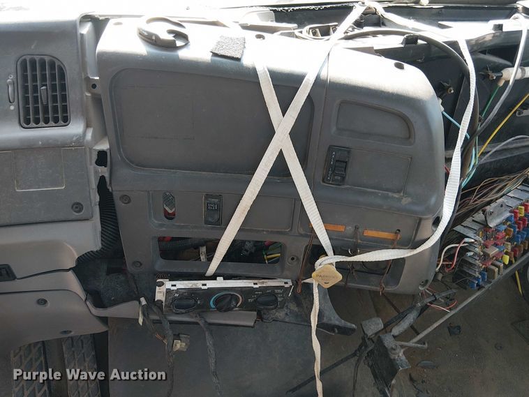 image for item DS3858 2000 Sterling Truck L7501 flatbed truck