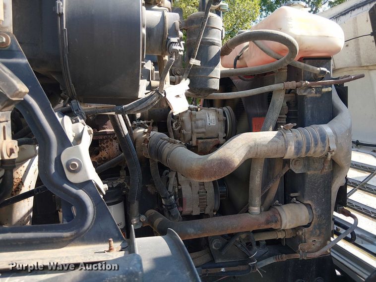 image for item DS3858 2000 Sterling Truck L7501 flatbed truck