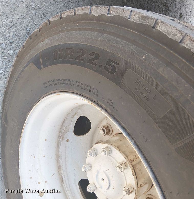 image for item DS3858 2000 Sterling Truck L7501 flatbed truck