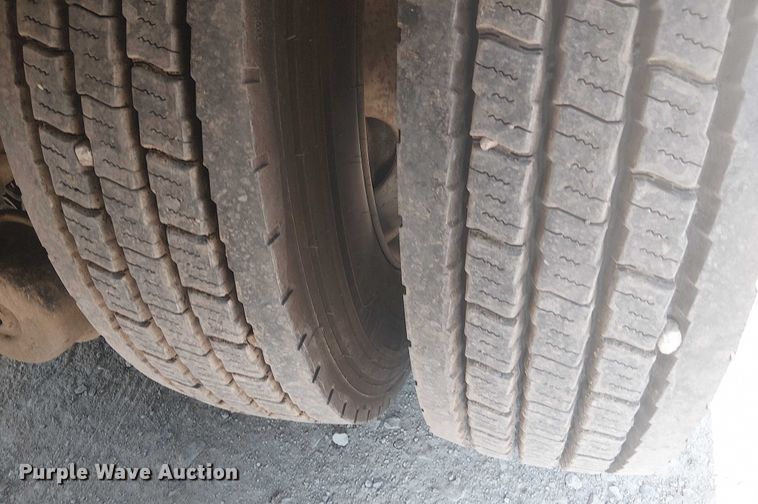 image for item DS3858 2000 Sterling Truck L7501 flatbed truck